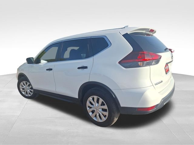 Used 2020 White Nissan S image 5