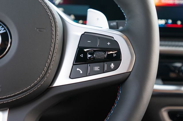 New 2026 Dravit Grey Metallic BMW M60i image 19