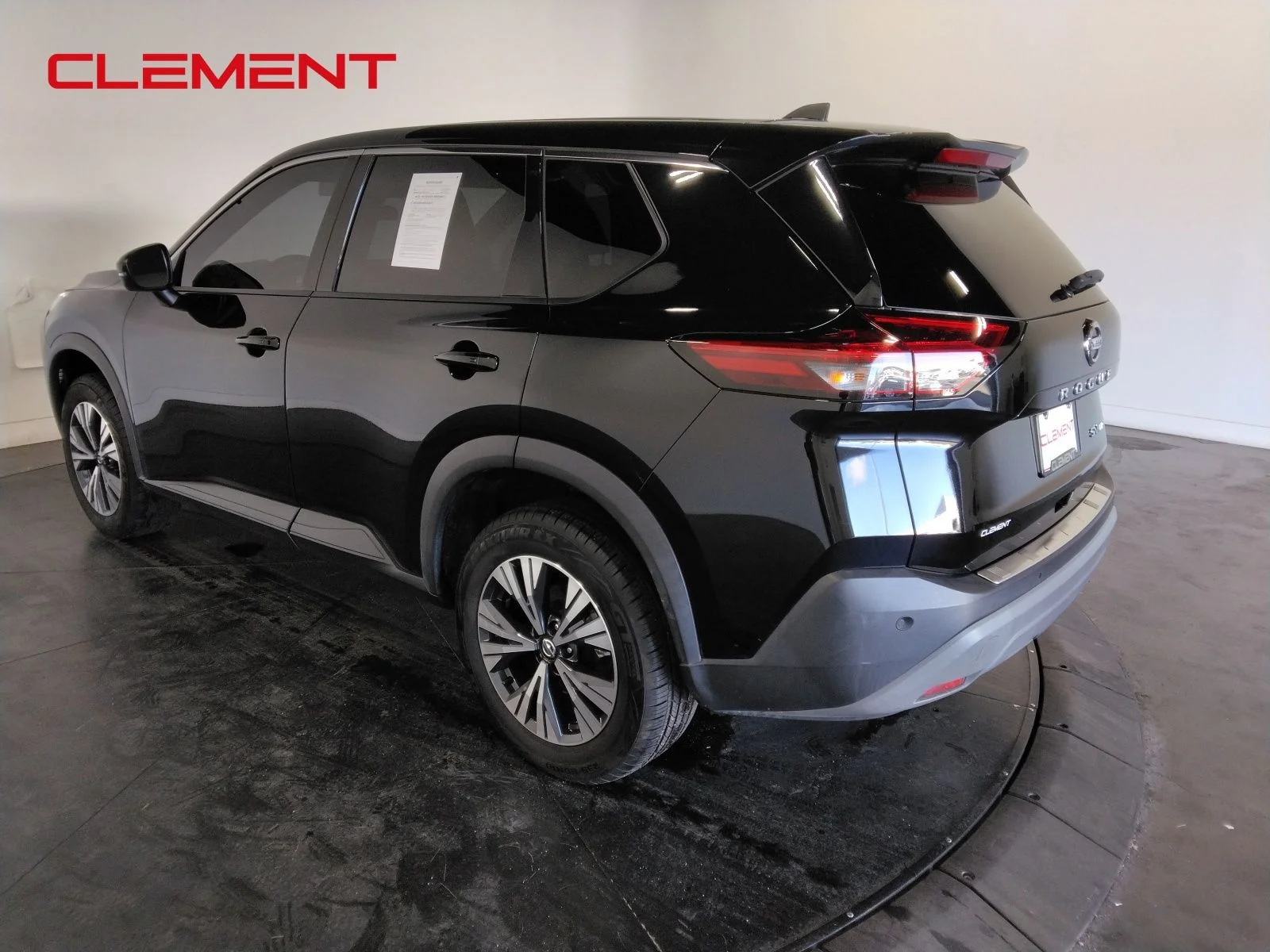 2021 Nissan Rogue SV - Photo 7