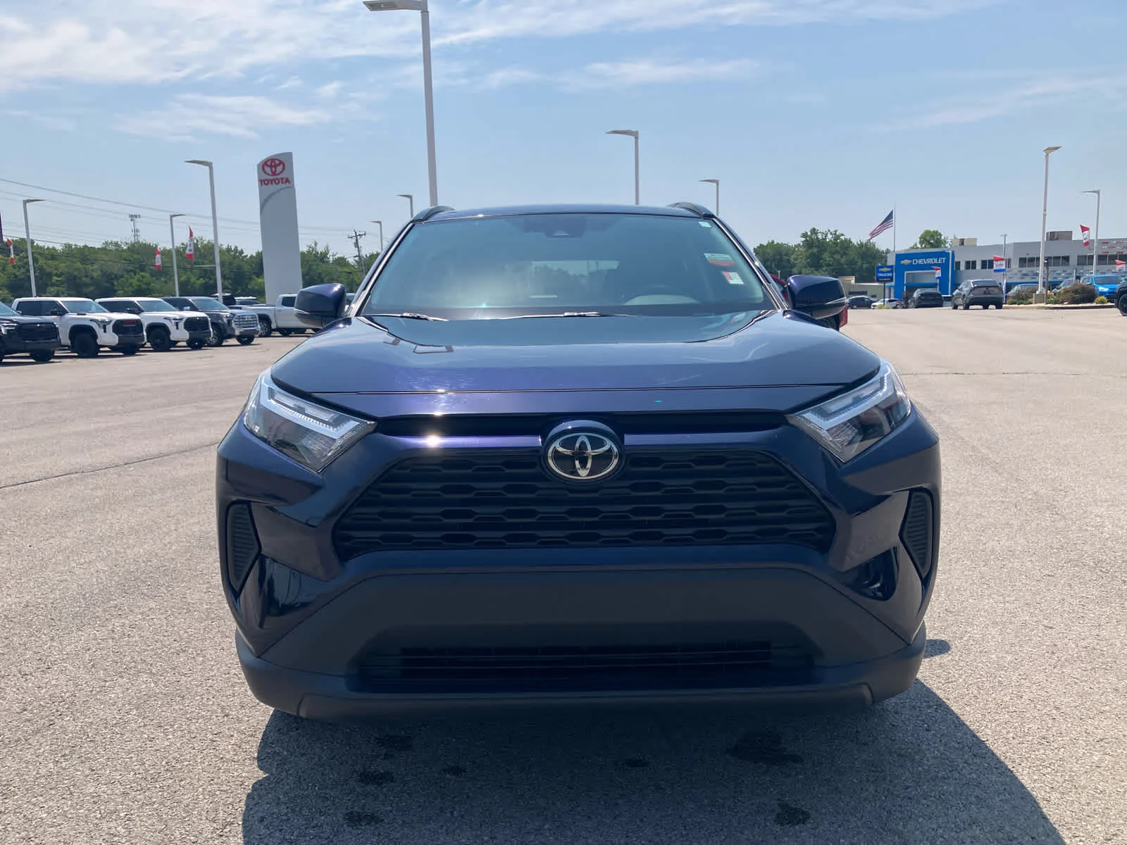 Certified Used 2025 Blueprint Toyota Hybrid XLE image 4