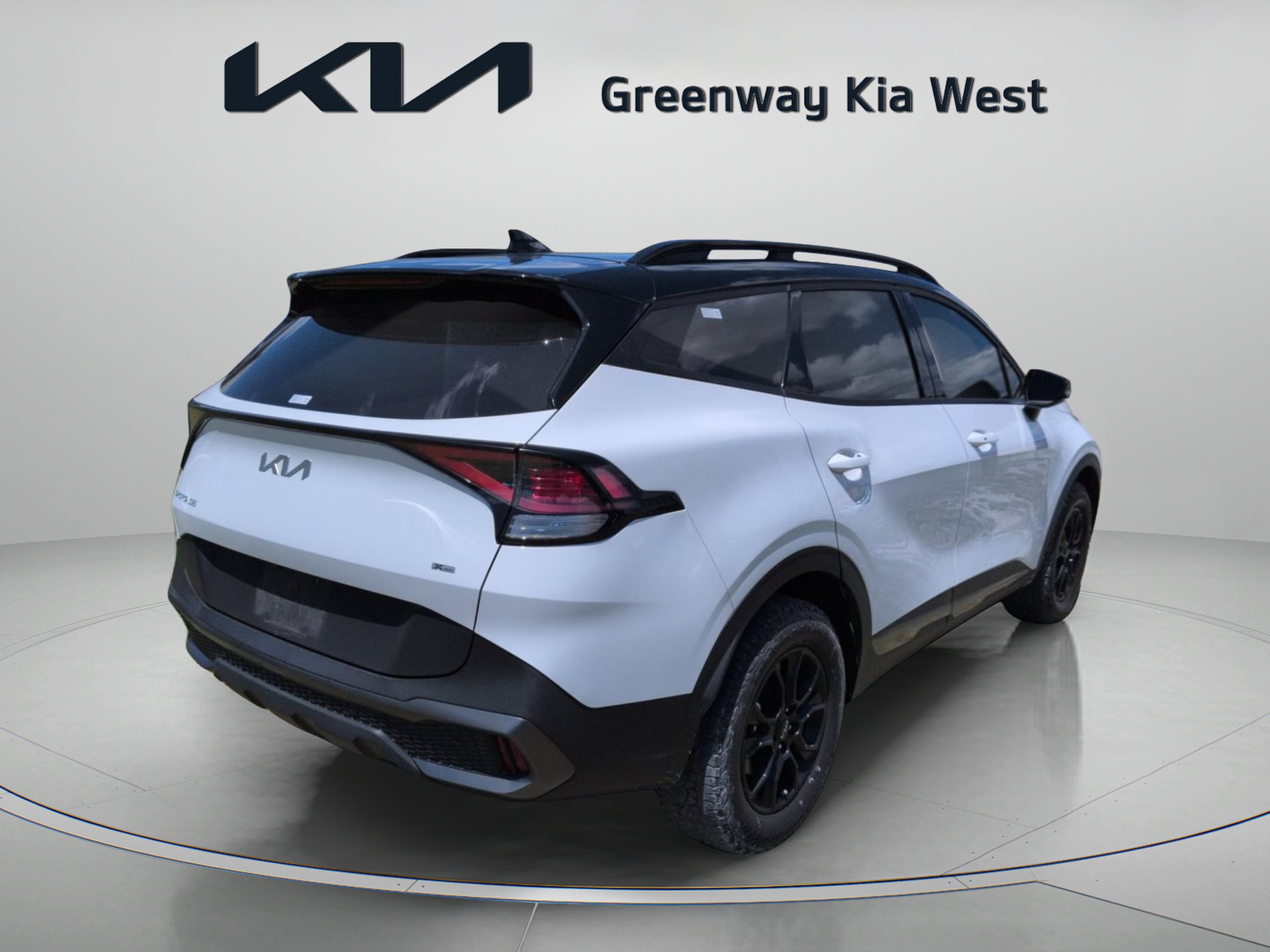 Used 2023 Glacier White Pearl/Ebony Black Roof Kia X-Pro image 8