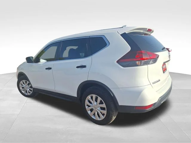 Used 2020 White Nissan S image 5