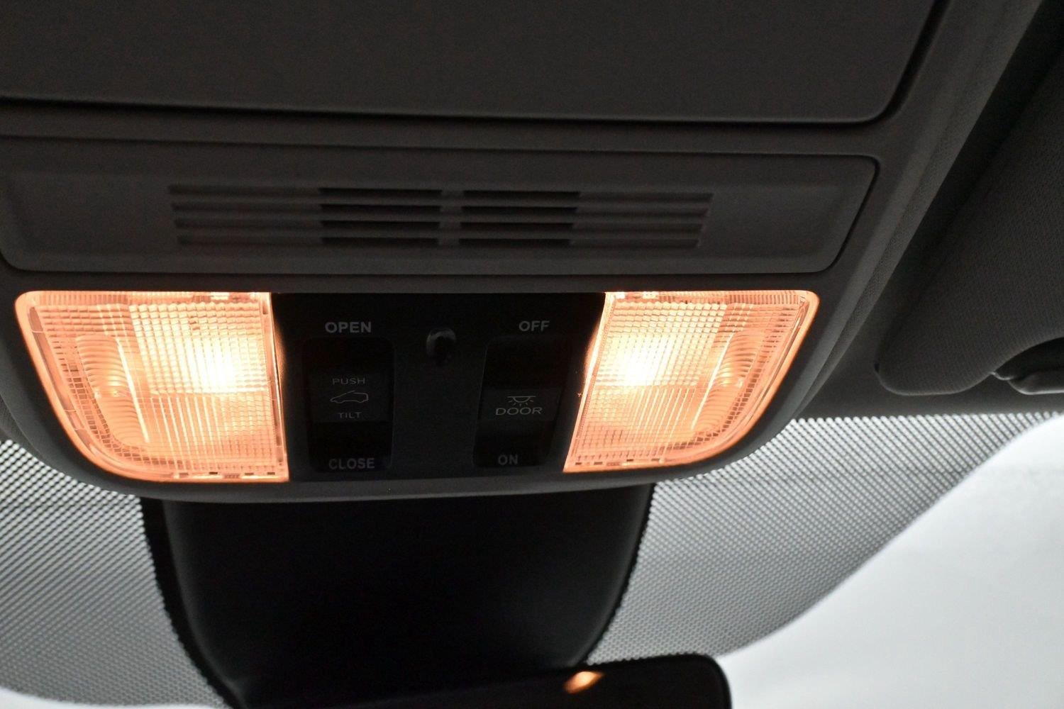 Used 2025  Honda EX-L image 31