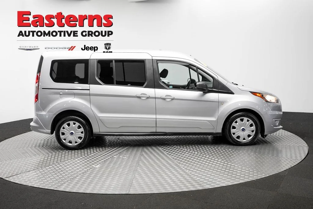 Used 2021 Silver Ford XLT image 4
