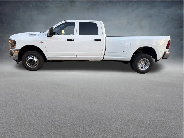 New 2027 Bright White Clear-Coat Exterior Paint RAM Tradesman image 5