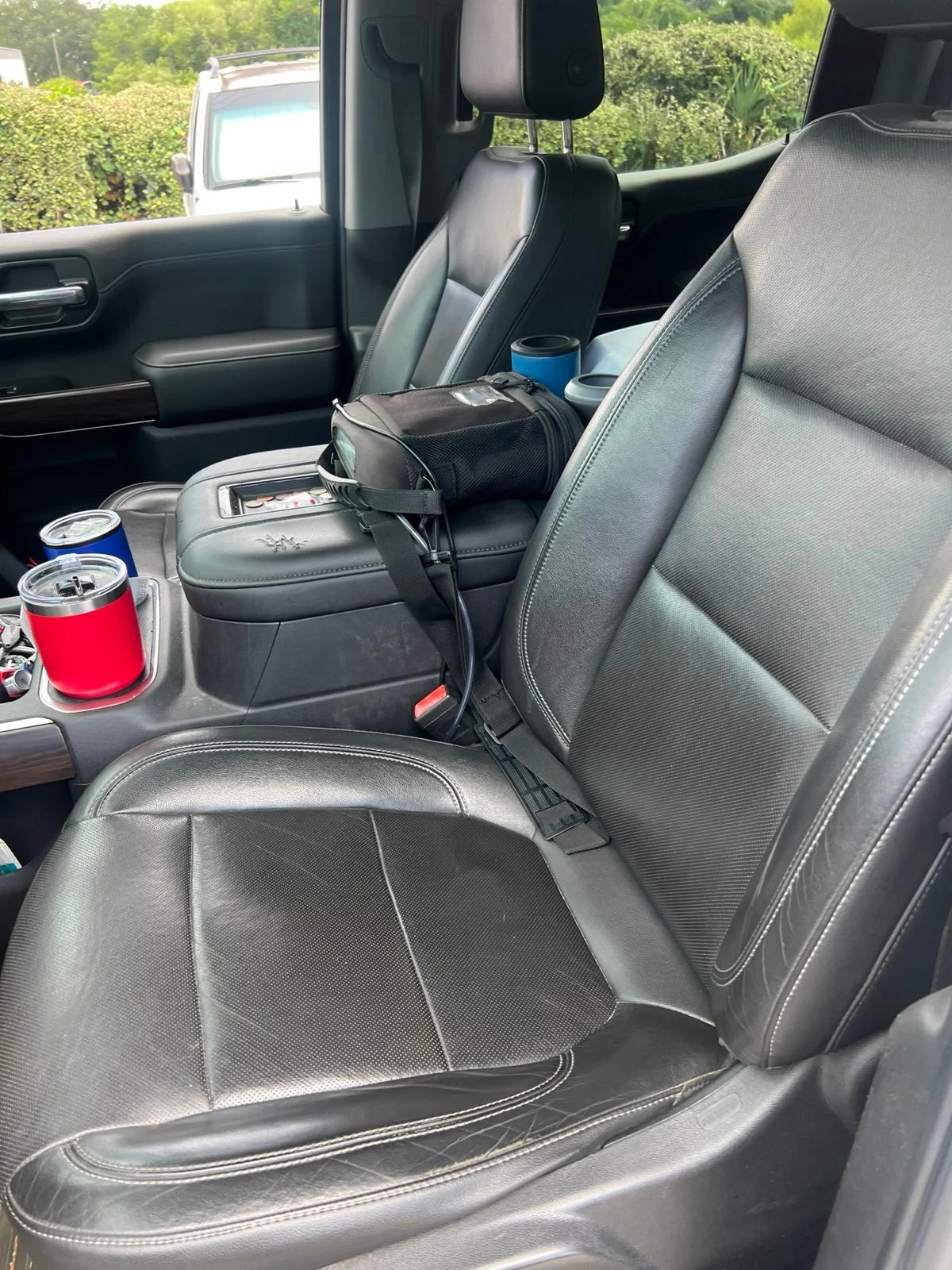 Used 2020 White GMC SLT image 9