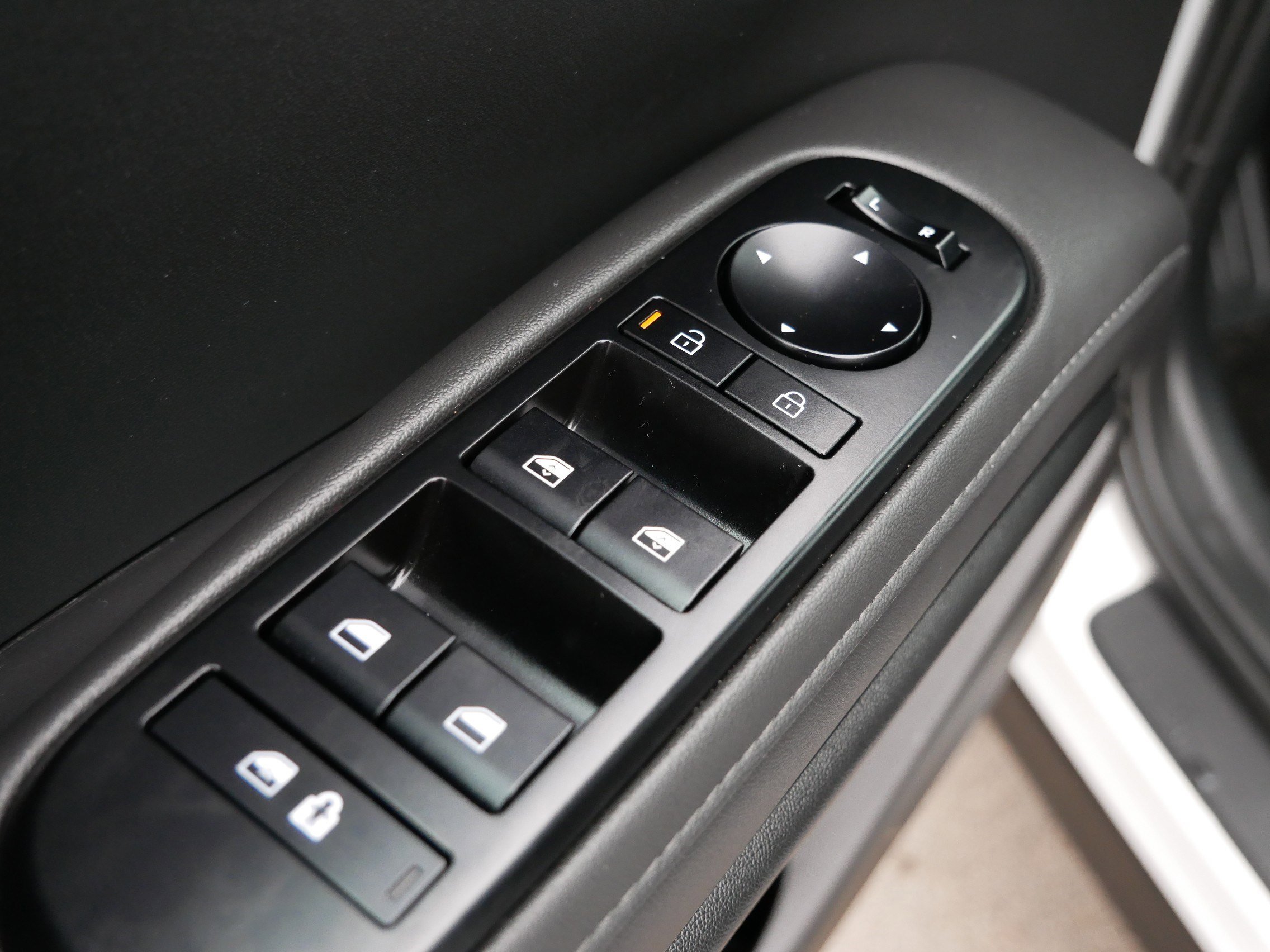 2026 Hyundai Palisade XRT Pro - Photo 18