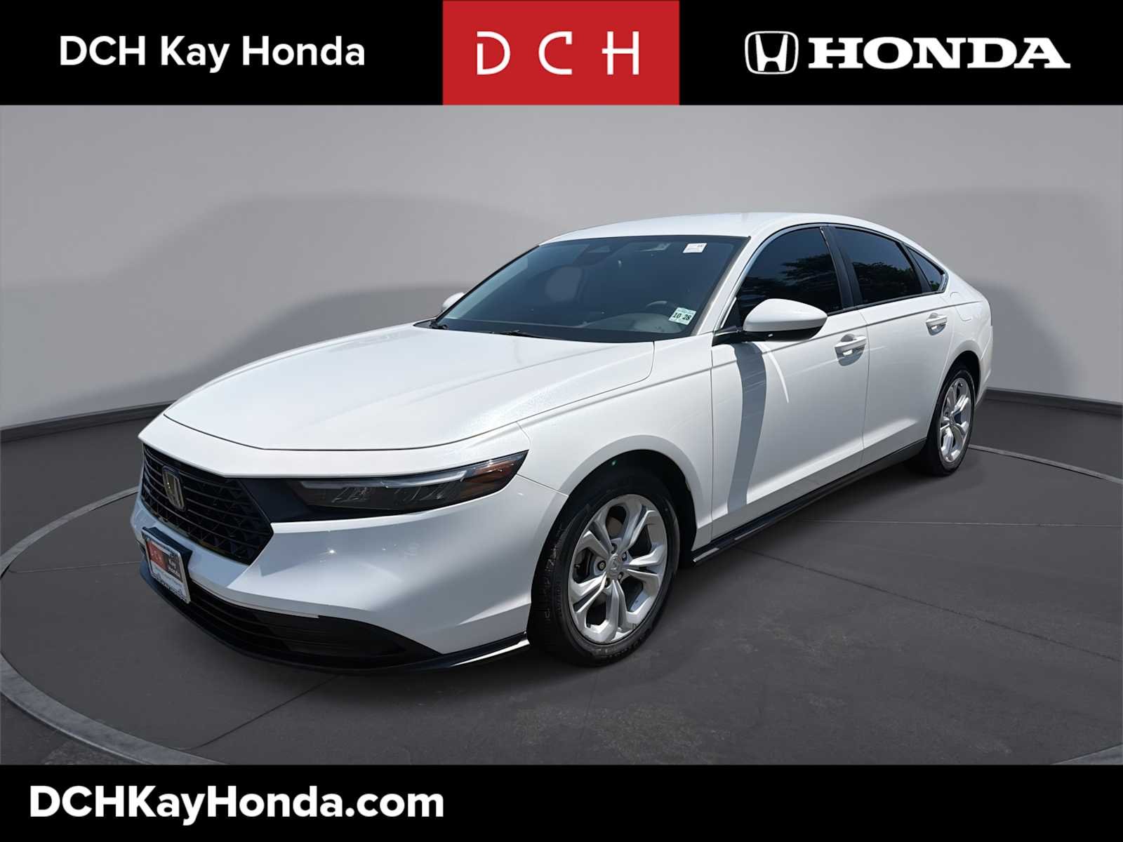 Certified Used 2024 Platinum White Pearl Honda LX image 1