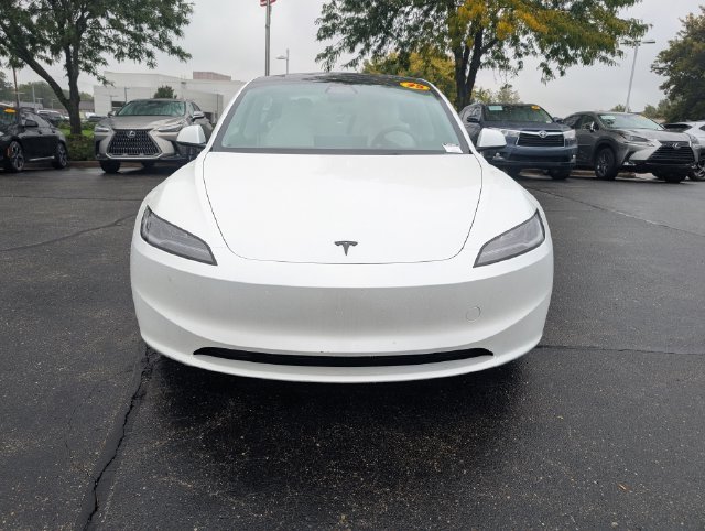 Used 2025 Pearl White Multi-Coat Tesla Long Range image 9