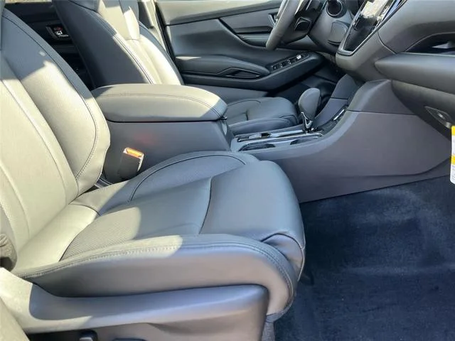 New 2026 AUTUMN GREEN METALLIC Subaru Onyx Edition Touring 7-Passenger image 19
