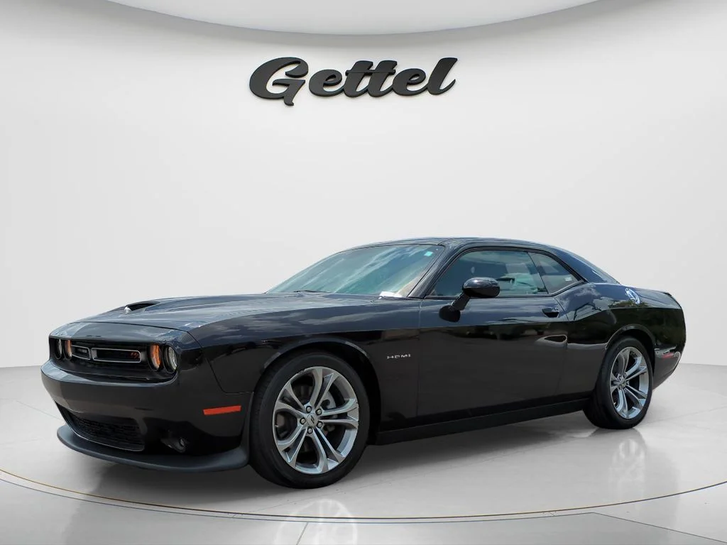 2022 Dodge Challenger R/T's photo