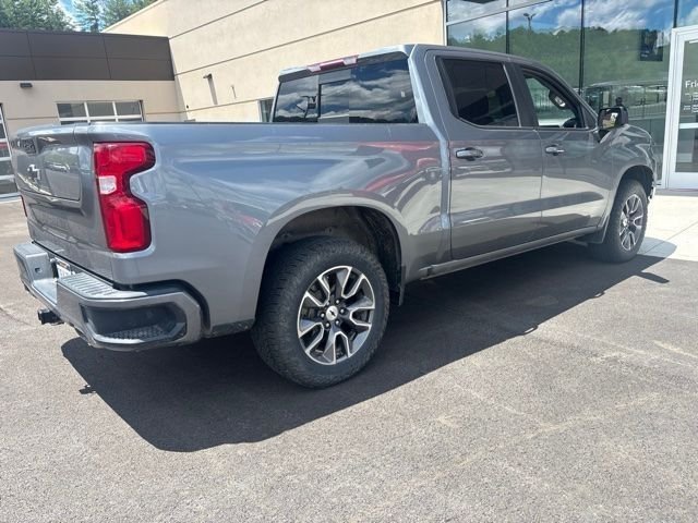 Used 2022 Gray Chevrolet RST image 12