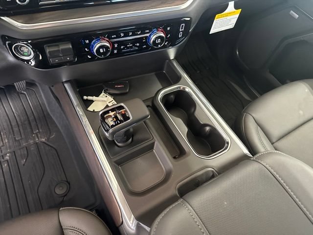 2026 GMC Sierra 1500 SLT - Photo 12