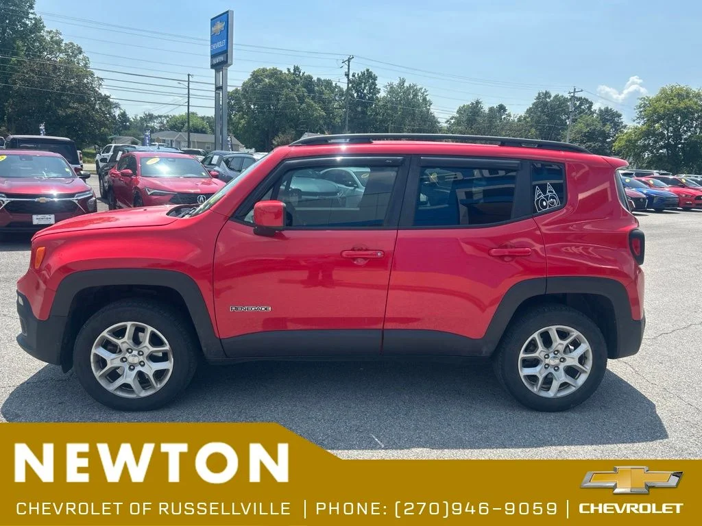 Used 2018 Colorado Red Jeep Latitude image 12