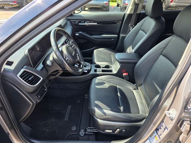Used 2024 Steel Gray Kia SX image 15