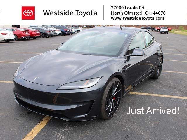 Used 2024  Tesla Performance image 1