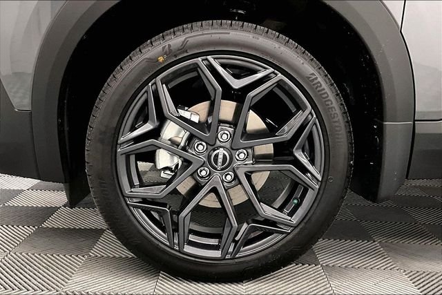 New 2026 Gun Metallic/Scarlet Ember Tintcoat Nissan SR image 12