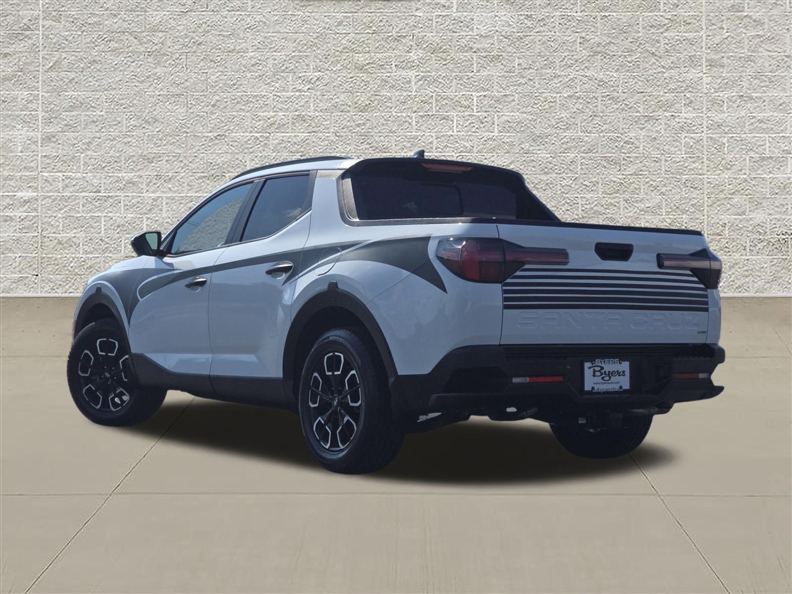 Used 2022 Ice White Hyundai SEL image 5