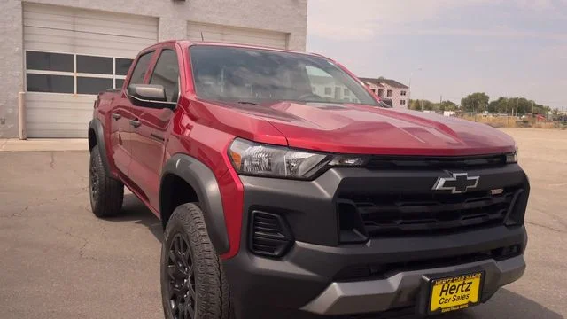 Used 2023 Red Chevrolet Trail Boss image 4