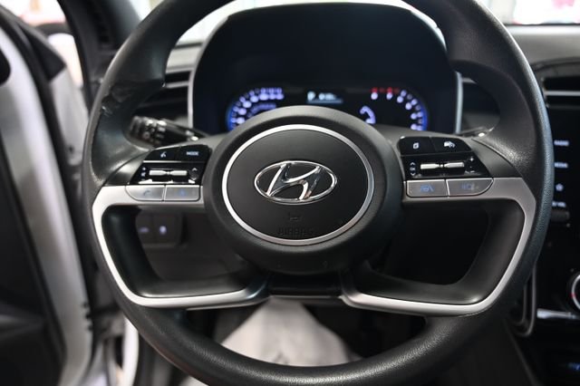 Used 2023 White Hyundai SEL image 23