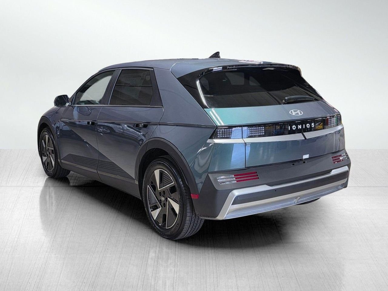 New 2026 Digital Teal Hyundai SEL image 5