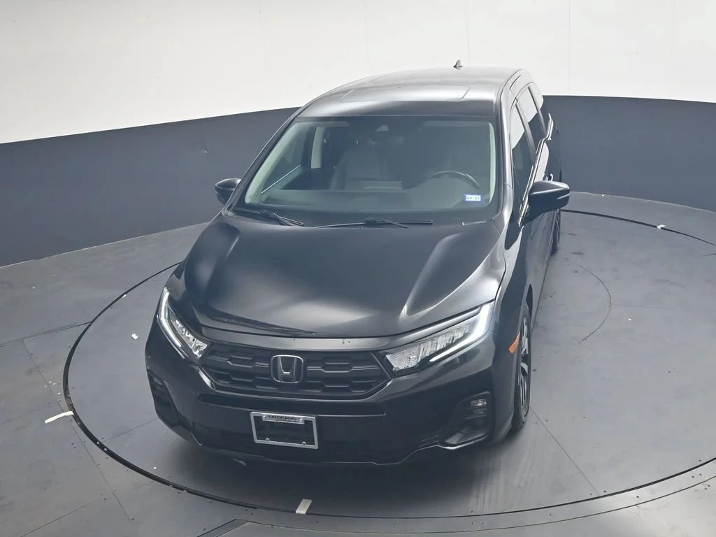 Used 2025  Honda EX-L image 18