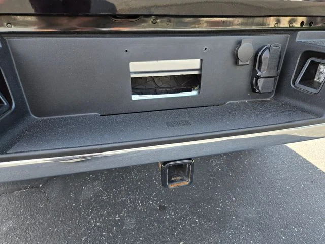 Used 2025 Black Ford XLT image 17