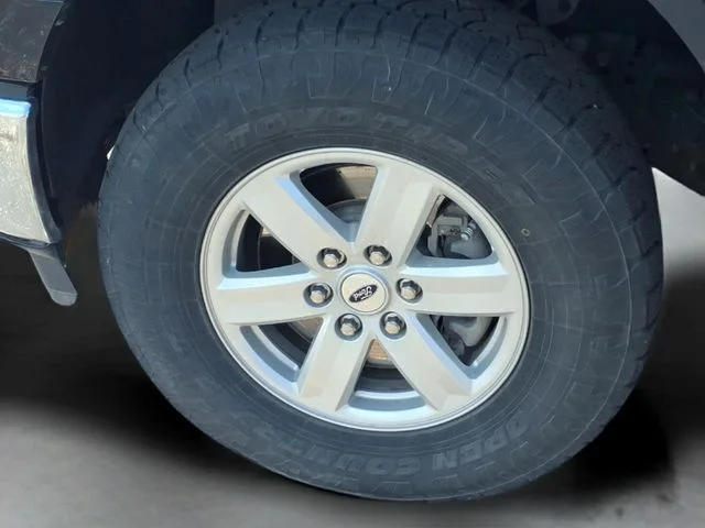 Certified Used 2021 Blue Ford  image 16
