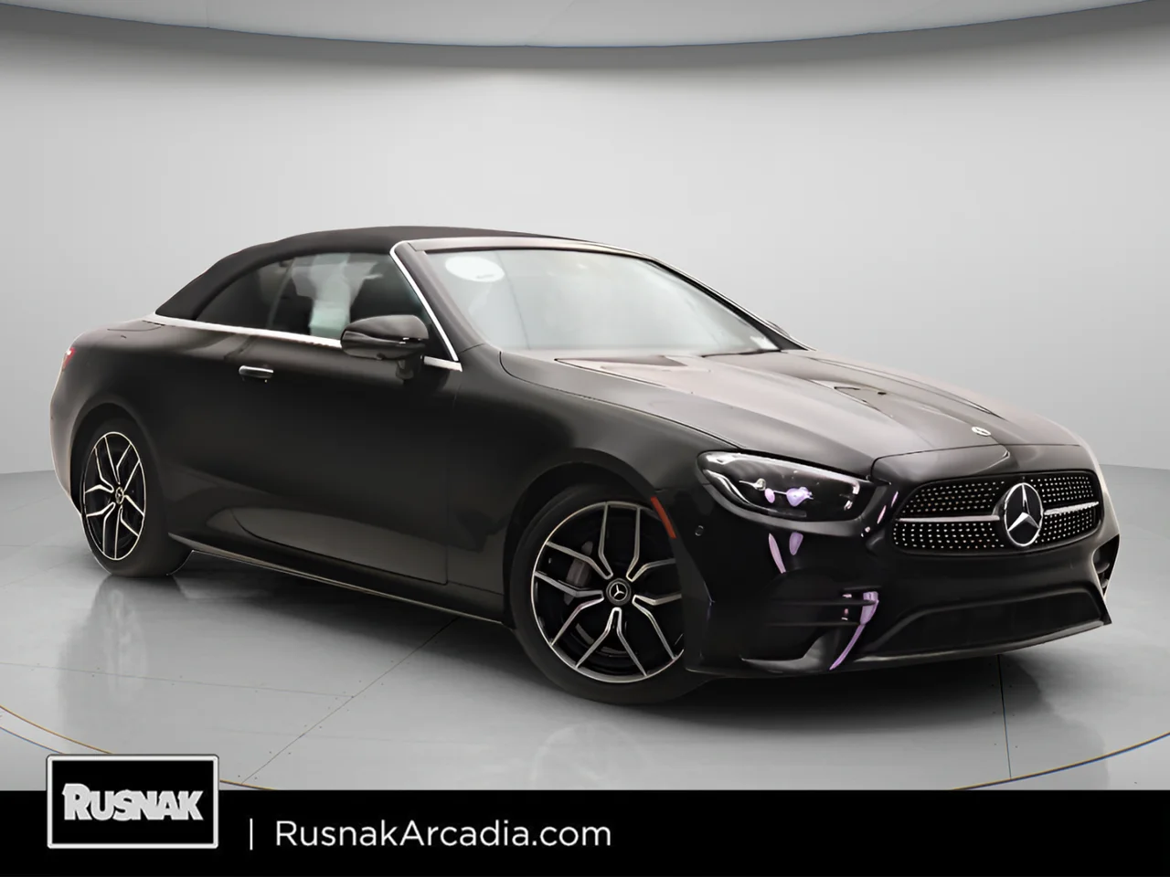 2023 Mercedes-Benz E-Class E450 Cabriolet's photo