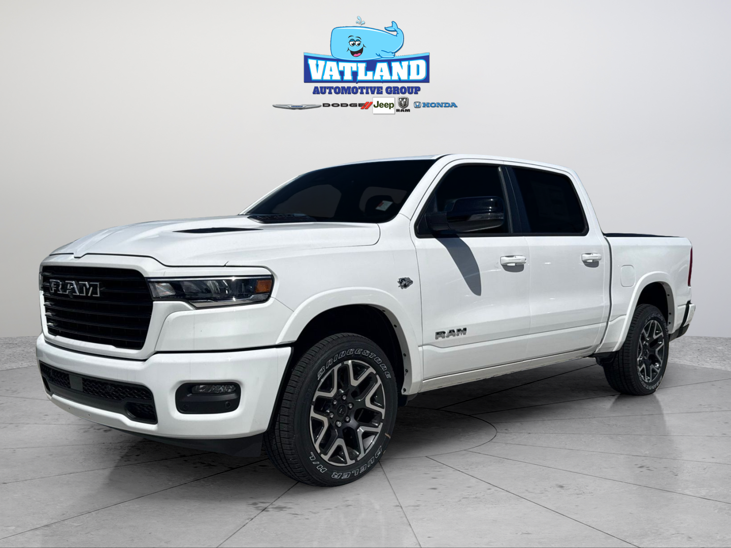 2026 RAM 1500 Laramie 4x4 Crew Cab 5'7's photo