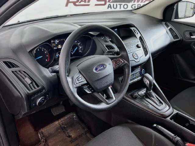 2018 Ford Focus SE - Photo 31