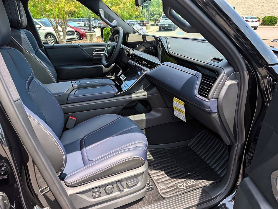 New 2027 Mineral Black INFINITI SPORT image 21