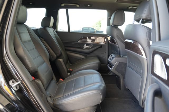 Used 2021  Mercedes-Benz GLS 580 image 16