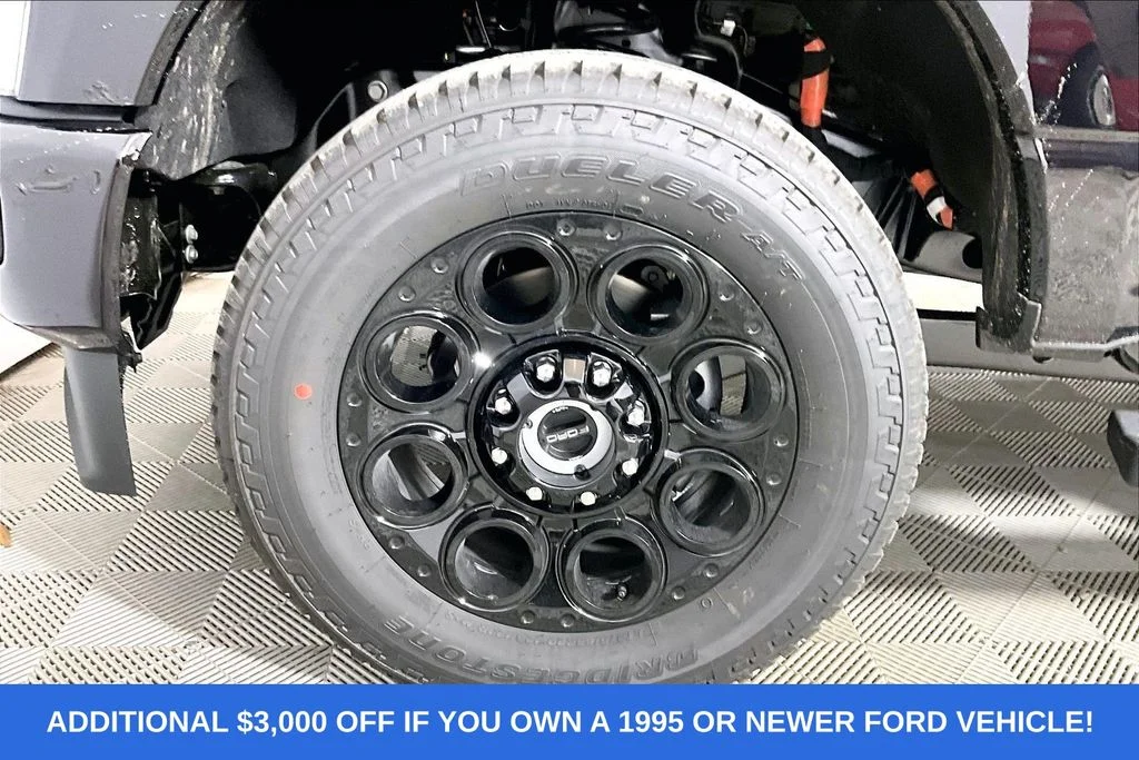New 2026 Agate Black Metallic Ford F-250® Lariat® image 11
