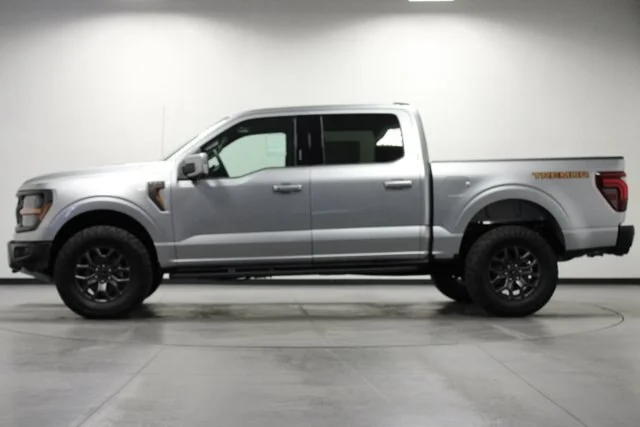 New 2026 Iconic Silver Metallic Ford Tremor® image 33