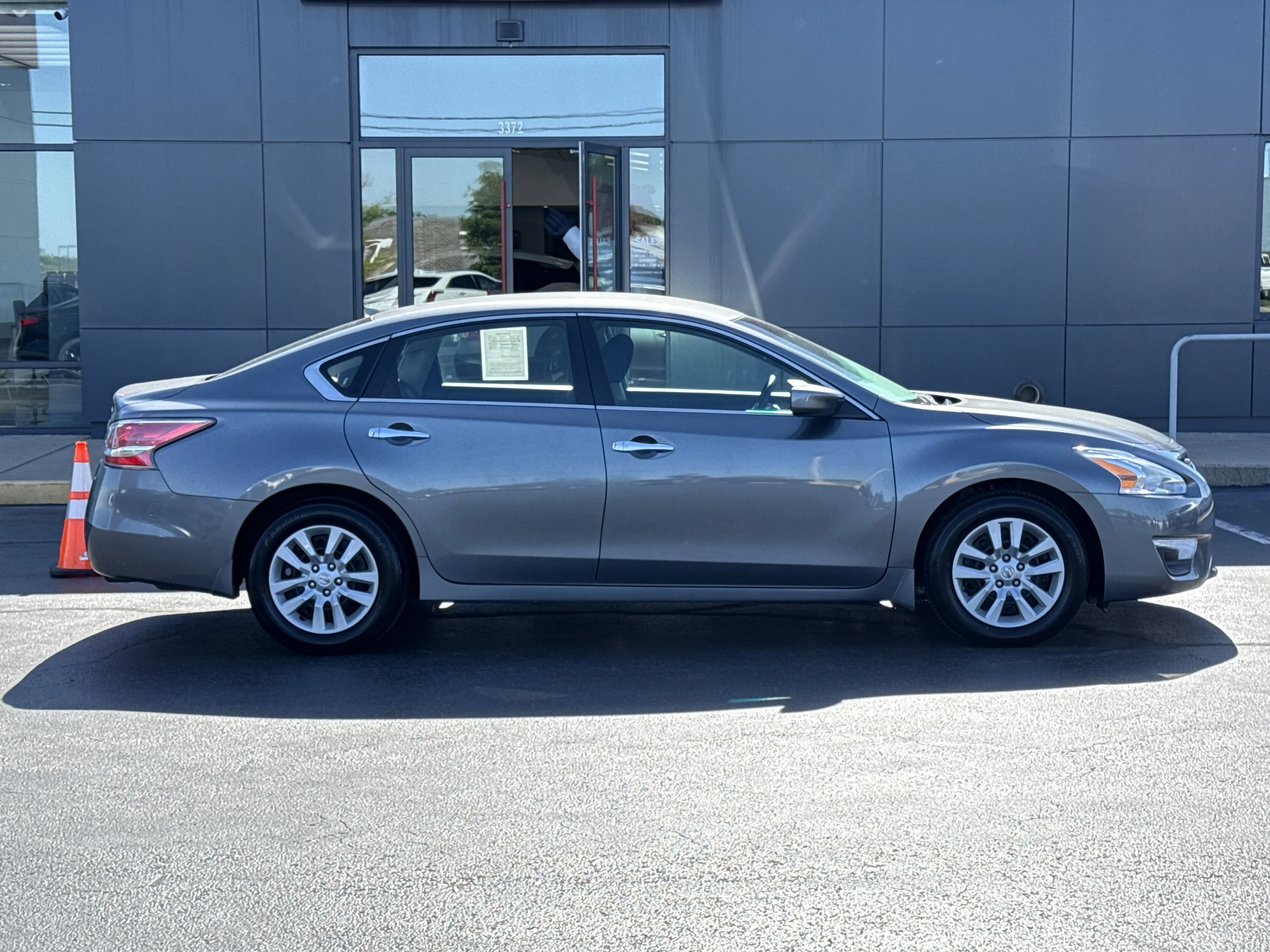 Used 2015 Nissan Altima S with VIN 1N4AL3AP7FC210214 for sale in Fayetteville, AR