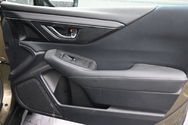 Used 2020 Brown Subaru Premium image 13