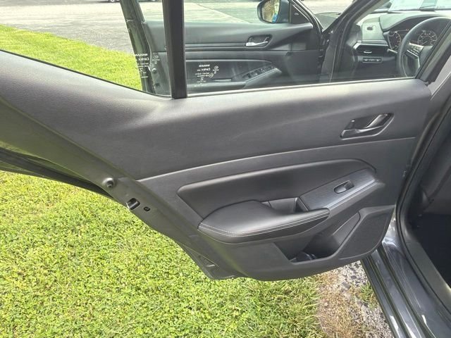 Used 2024 Gray Nissan 2.5 SV image 12