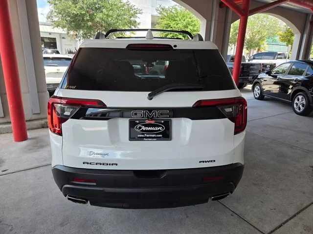 Used 2021 White GMC SLE image 11