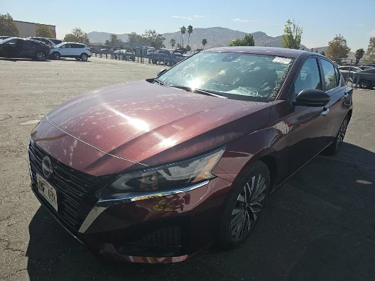 Used 2024 Red Nissan 2.5 SV image 2