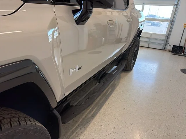 2026 GMC HUMMER EV 2X - Photo 10