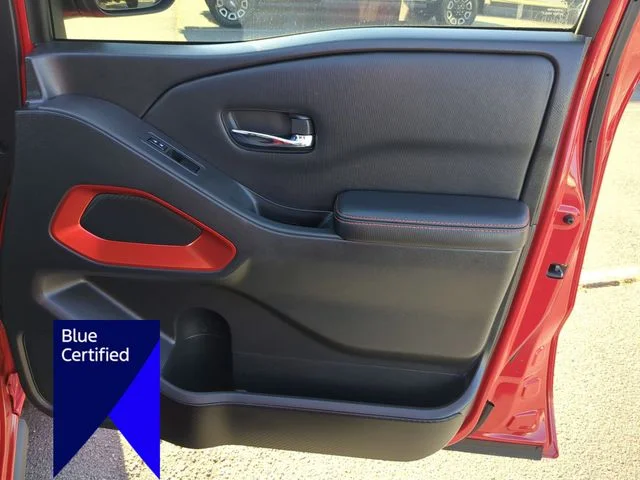 Used 2023 Red Nissan PRO-4X image 34