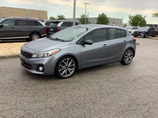 2017 Kia Forte SX's photo