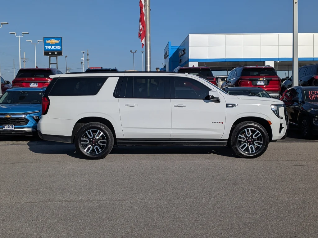 Used 2021 Summit White GMC AT4 image 2