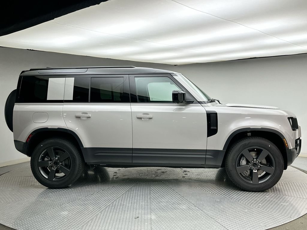 New 2026 Borasco Grey LAND ROVER S image 12