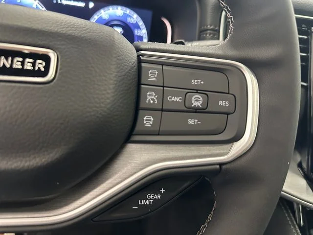 New 2026 Velvet Red Pearlcoat (DISC) Jeep  image 37