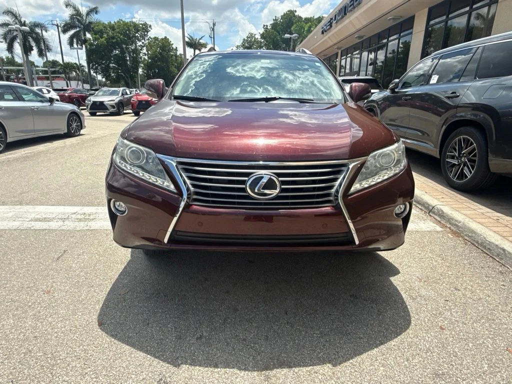 Used 2015  Lexus 350 image 2