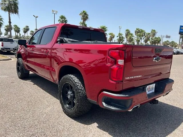 Used 2022 CHERRY RED TINTCOAT Chevrolet RST image 5