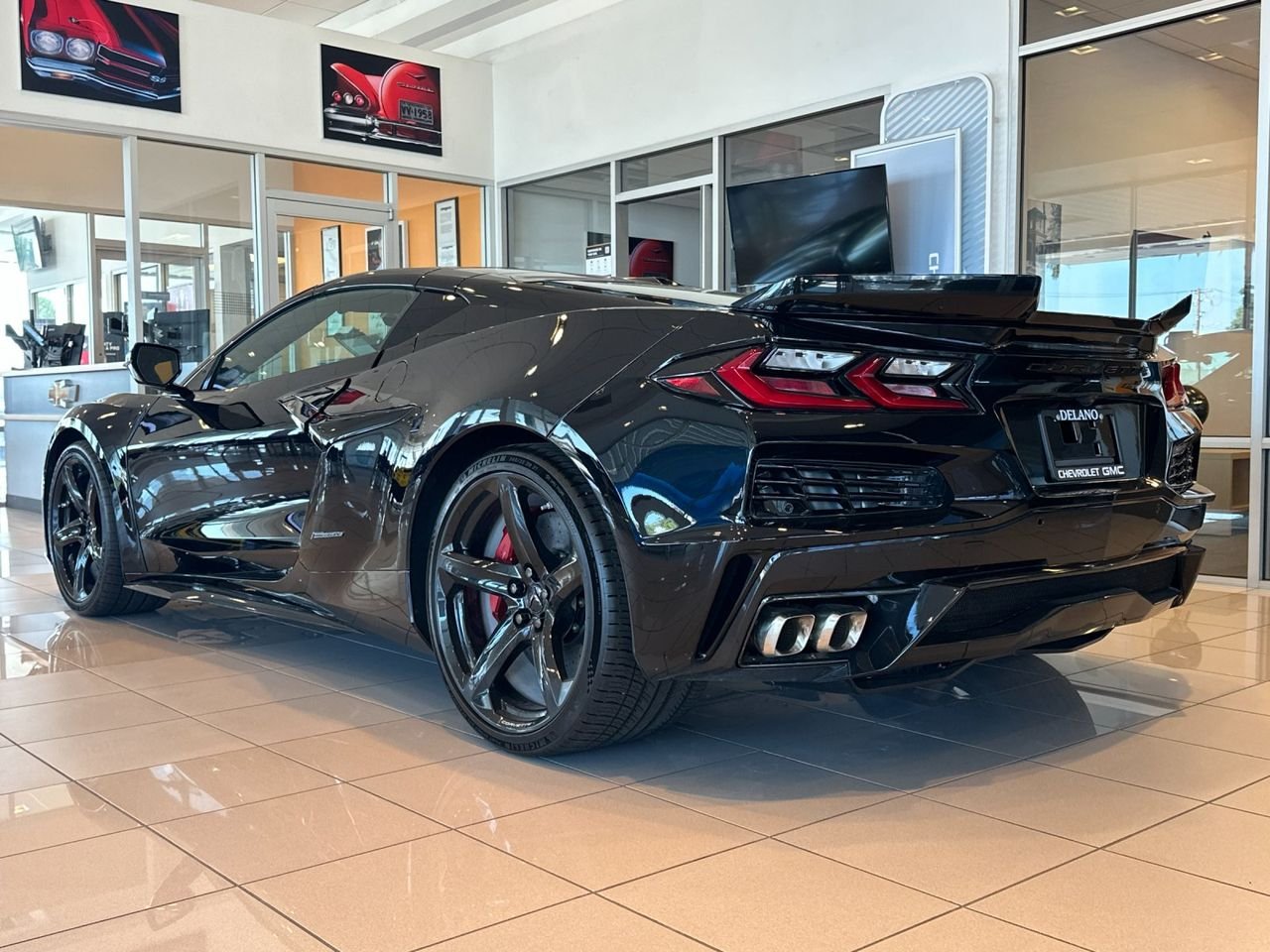 2025 Chevrolet Corvette 2LZ - Photo 37