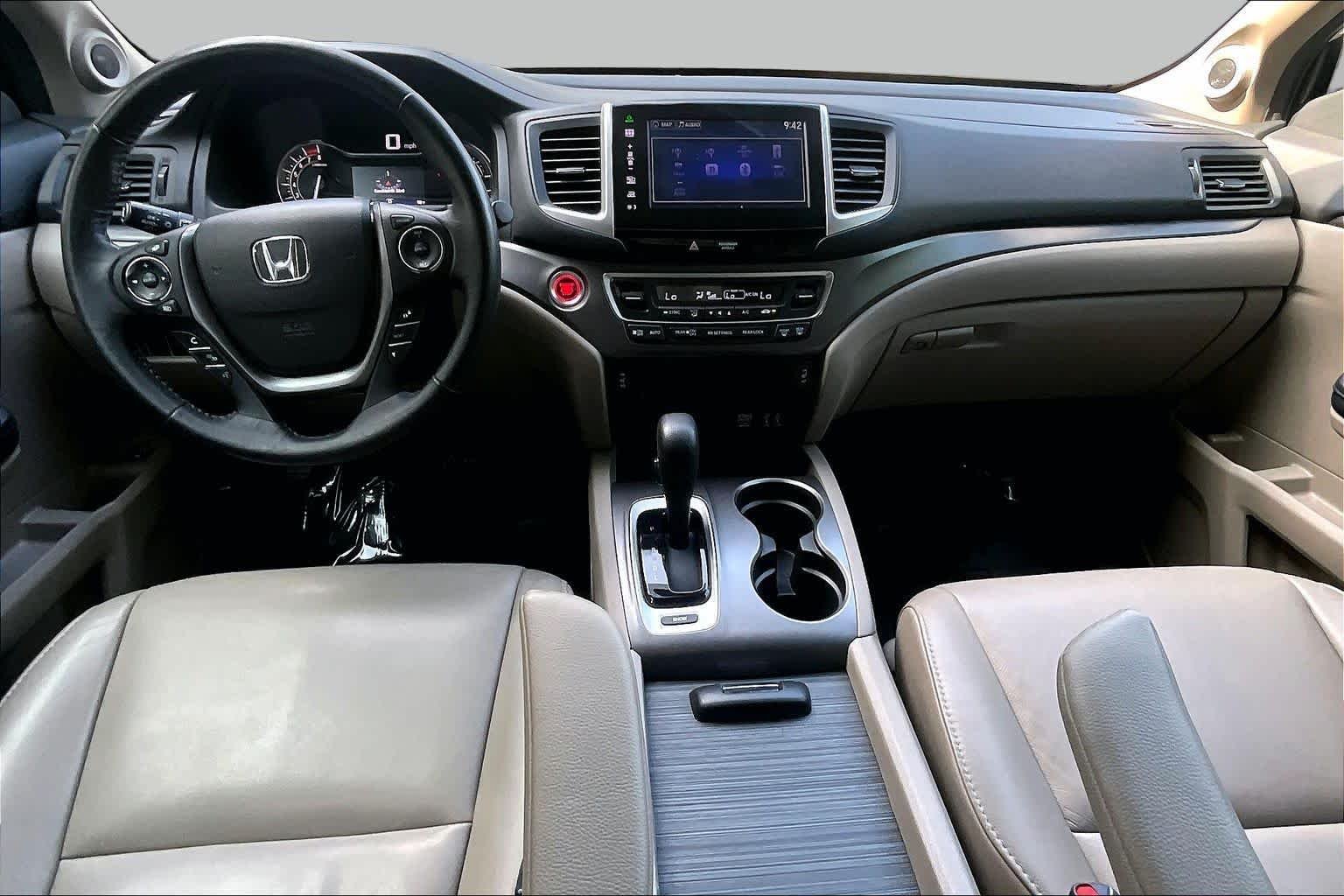 Used 2016 White Diamond Pearl Honda EX-L image 16